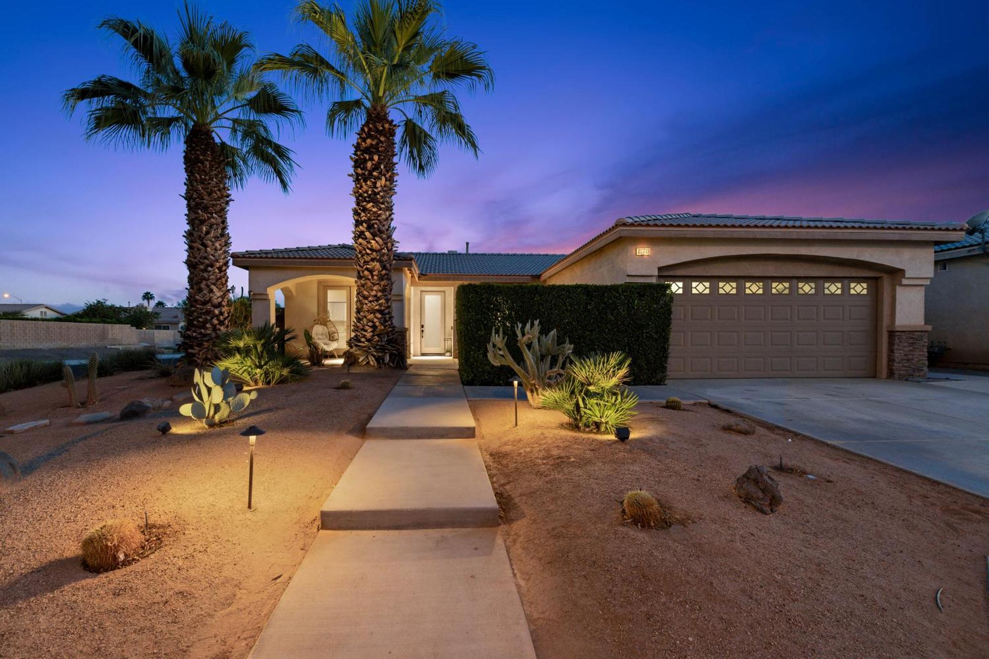 Casa Desert Muse With Heated Pool Spa Firepit Mini Golf And Games Indio Exterior photo